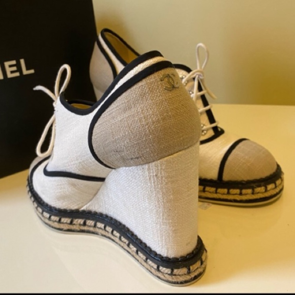 CHANEL Espadrille Wedge - Picture 7 of 7